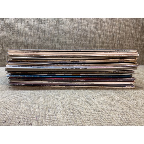 112 - Easy listening vinyl LP's.