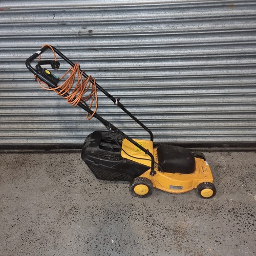 99 - Mcculloch rotary lawnmower.