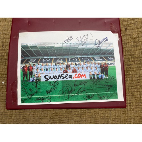 784 - Collection of football and rugby autographs, including Gordon Banks, Charlton athletic squad players... 