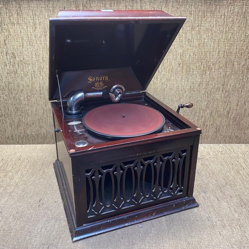 1073 - Senora vintage gramophone sold by The gramophone Saloon of Merthyr Tydfil.