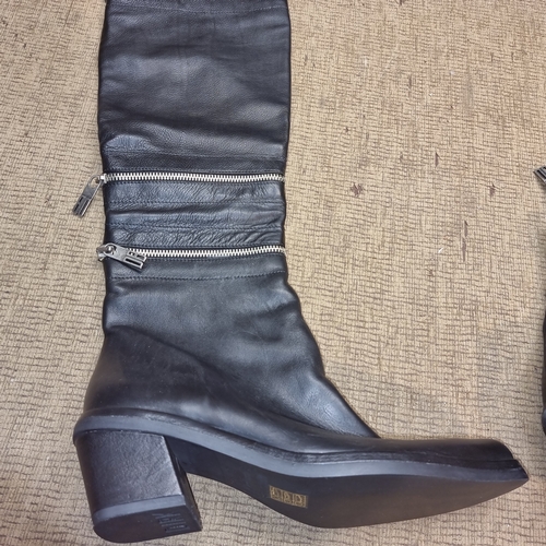 473 - Pair of Dirk Bikkembergs full leg leather boots size 5.