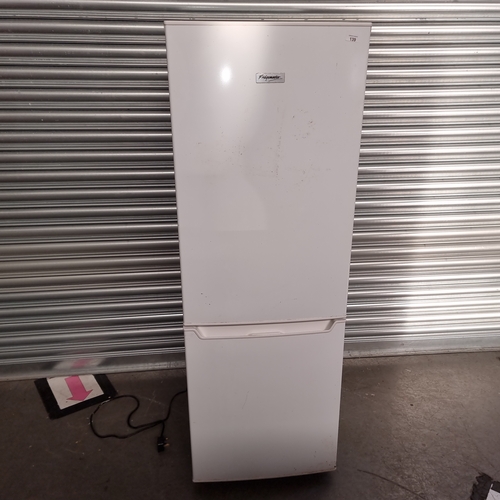 139 - Fridgemaster fridge freezer 152cm tall x 49cm wide.