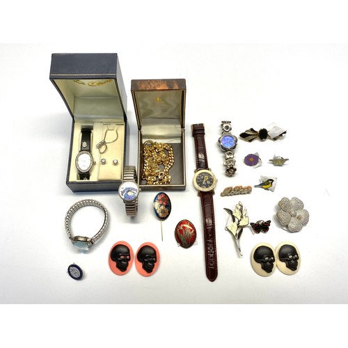 505 - Mixed jewellery including pins/brooches , watches (Le Chat and Disney) and costume jewellery.