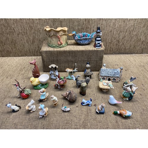 750 - Collection of miniature ceramic figures including West Germany.