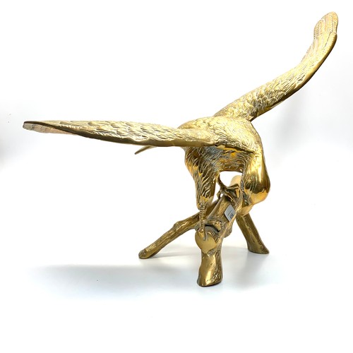 656 - Large brass eagle statue 41cm.