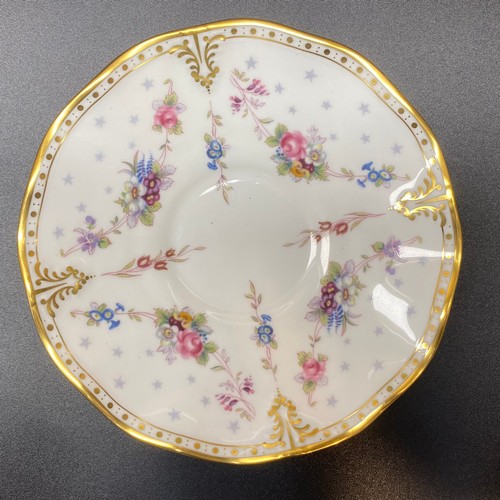 658 - 4 22ct 1st QUALITY ROYAL CROWN DERBY 