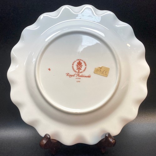 659 - 22ct 1st QUALITY ROYAL CROWN DERBY 