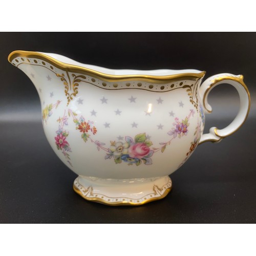 660 - 22ct 1st QUALITY ROYAL CROWN DERBY 