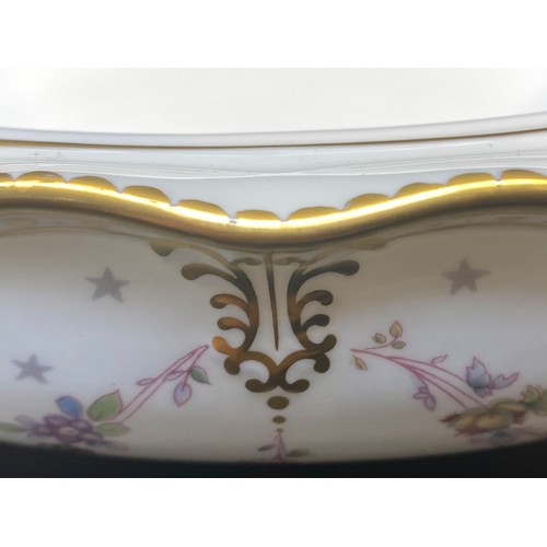 661 - 22ct 1st QUALITY ROYAL CROWN DERBY 