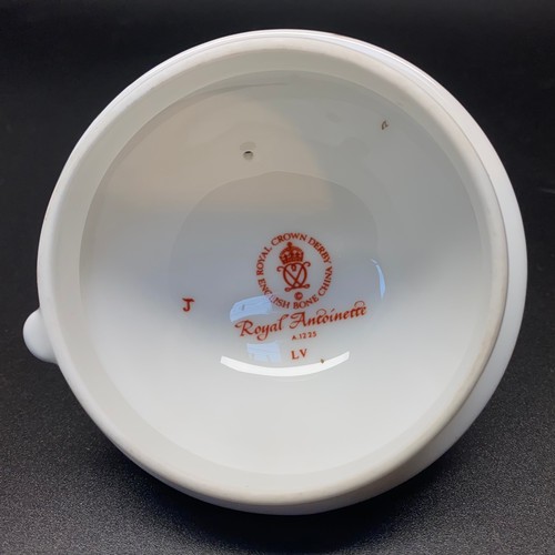 662 - 22ct 1st QUALITY ROYAL CROWN DERBY 