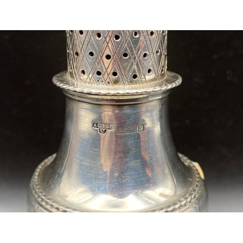 888 - Sterling silver sugar sifter hallmarked Birmingham 1976 by A Chick & Sons Ltd Hornsey Road, London N... 