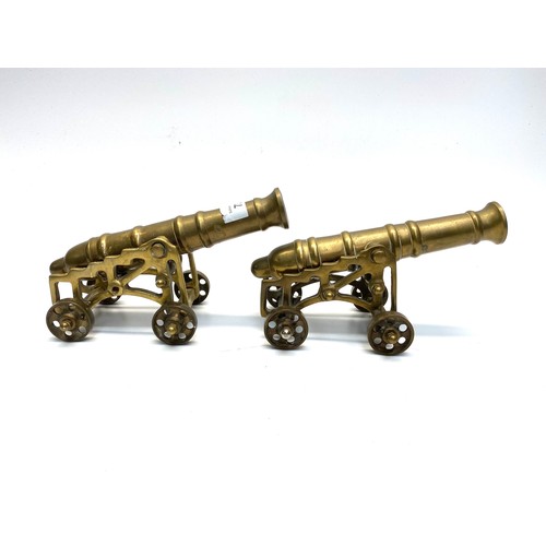 738 - 2 brass cannons. Size: 20cm