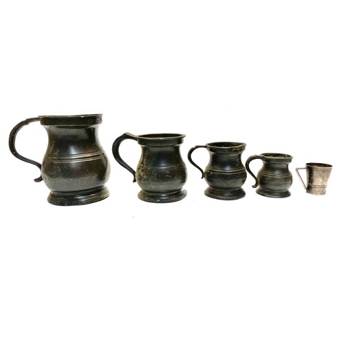 1132 - 5 vintage pewter jugs.