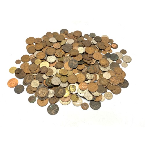 501 - Large quantity of mostly British coins.