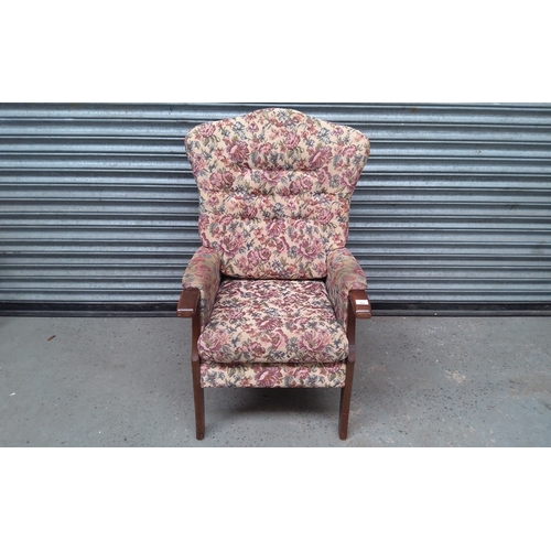 208 - Antique style nursing chair