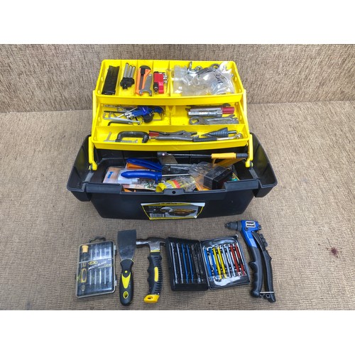 269 - Stanley tool box with tools.