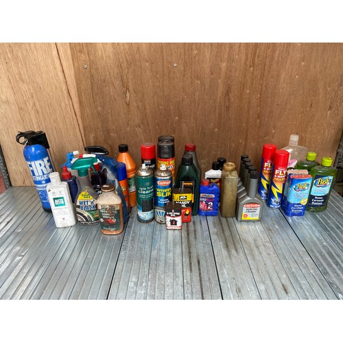 314 - Large selection of garage and car cleaning and greasing products.