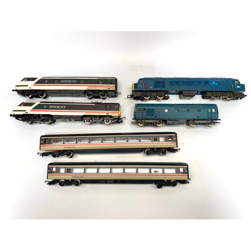 1170E - Collection of model railway trains and caboose including: Mainline 45039 and Hornby intercity 82205.