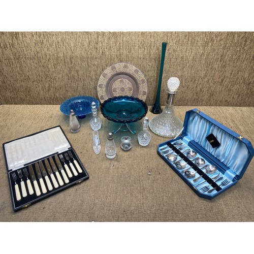 1082 - Collection of vintage items including: a crystal decanter and 2 cutlery sets.