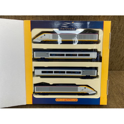 1091 - Hornby Eurostar Class 373 Train Pack 4 Car Set OO Gauge