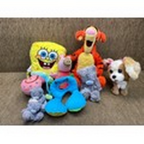 90 - Selection of childrens including: Sponge Bob, Tigger and FurRealFriends.