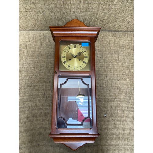 1126 - Metamex chiming 8 day pendulum movement mechanical clock with BOS from 1979.