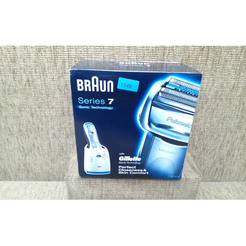 1145 - Braun series 7 with Gillette tech.