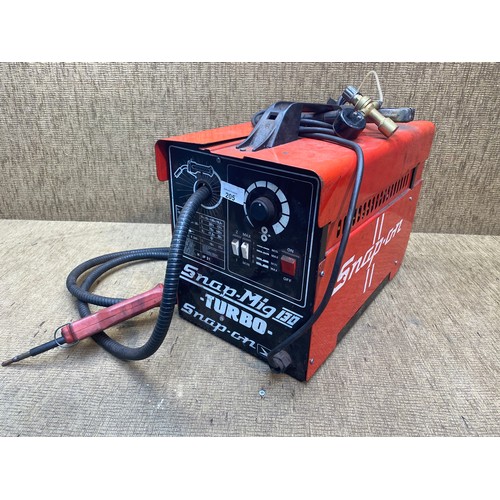 205 - Snap-on MIG130 turbo MIG welder.