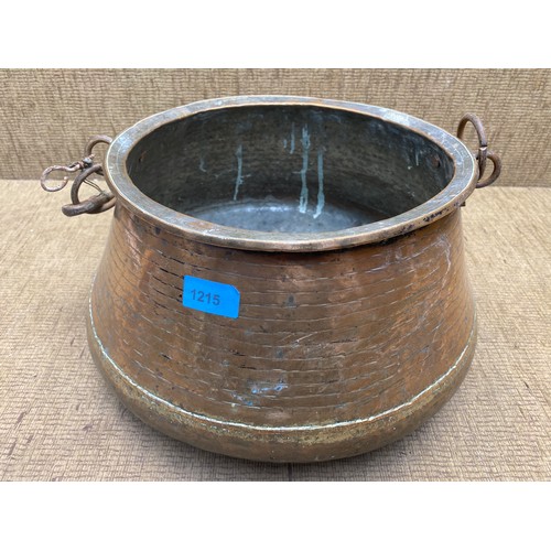 1215 - Large vintage copper stew pot.