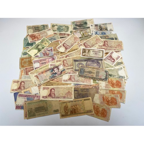 932 - Large collection of bank notes.