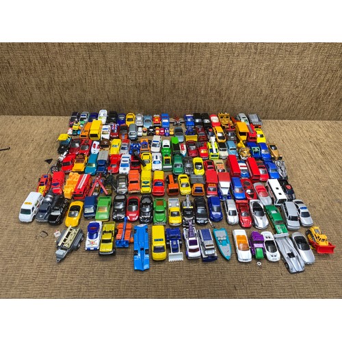 505 - Large quantity ofplay worn cars.