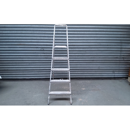 273 - A set of aluminium step ladders