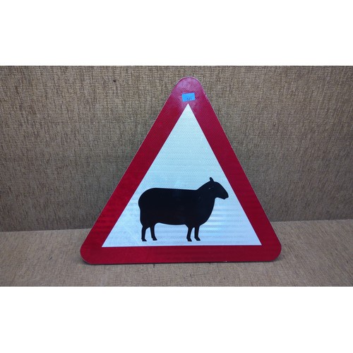 521 - Modern reflective sheep warning sign