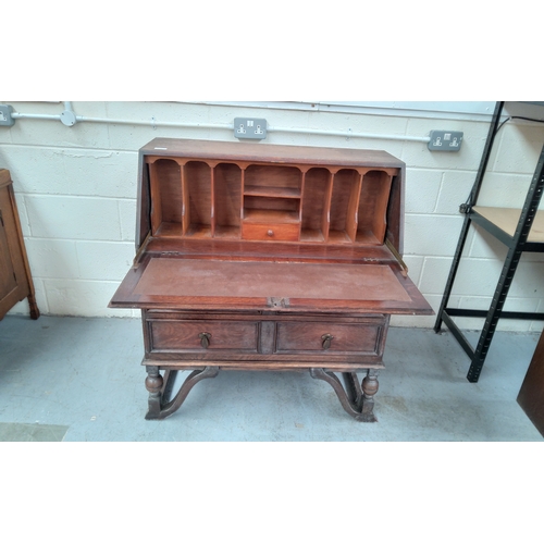 134 - Antique writing bureau with leather inlay 103cm x 90cm