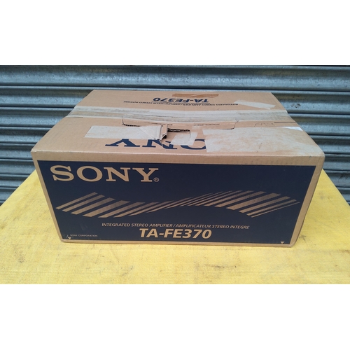 76 - Sony retail packaged stereo amplifier TA-FE370