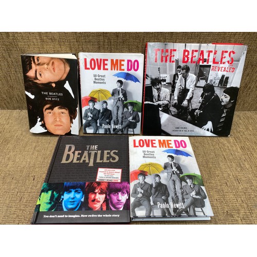 472 - 5 books on the beatles.