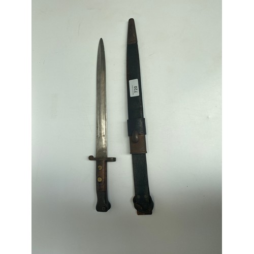 720 - Lee Enfield bayonet.