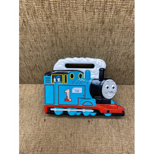 738 - ERTL Thomas the tank case and trains.