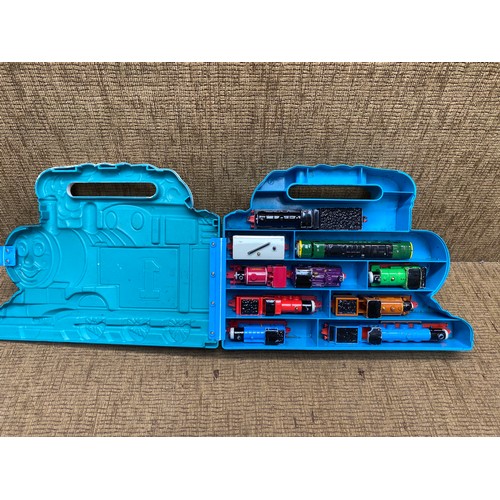 738 - ERTL Thomas the tank case and trains.