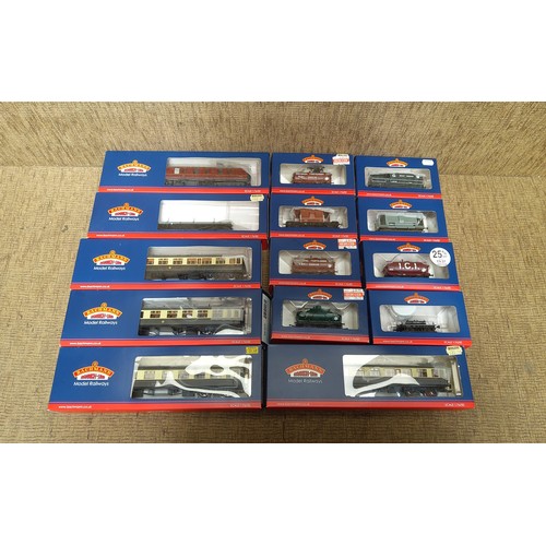 1168 - Selection of Bachmann 00 gauge railway coaches and wagons.