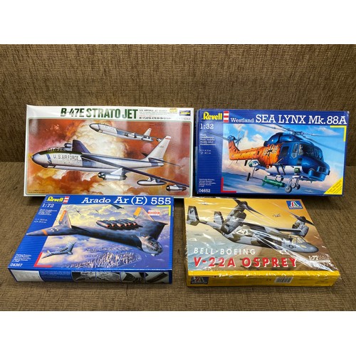 1206 - Collection of model kits including: Revell and Italeri.