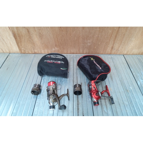 590 - Two Shakespeare Omni 30rd fishing reels