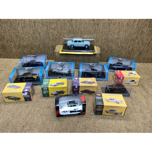 506 - Collection of collectible model cars including: Oxford.