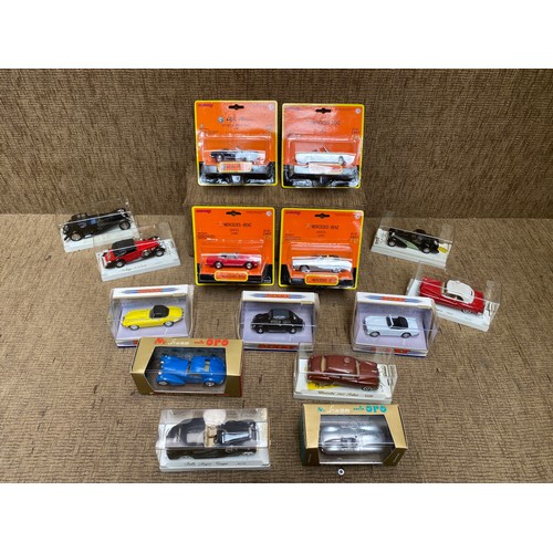 513 - Collection of collectible model cars including: Dinky and New-Ray.