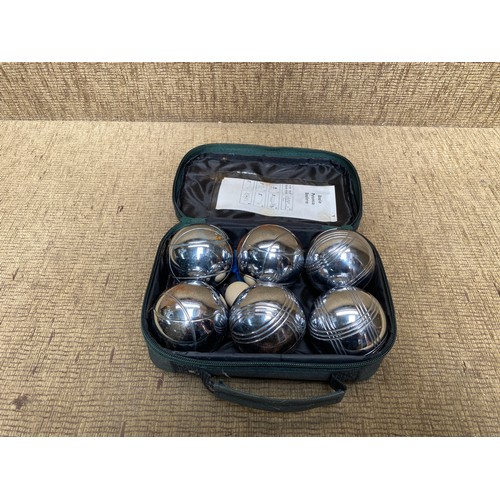 249 - Set of Boules.