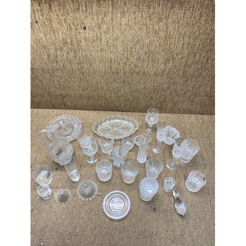 273 - Various cut glass and crystal