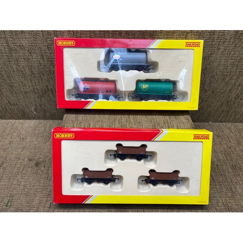 464 - 2 boxed hornby rail road including r6473 triple mineral wagon pack and r6481 fuel tanker pack