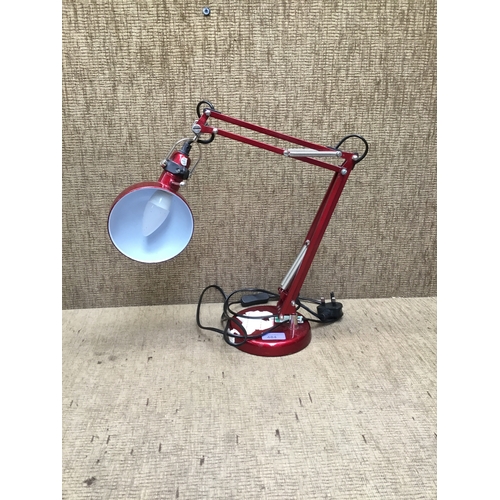 484 - Vintage red lamp