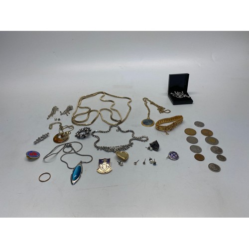 529 - Mixed selection of costume jewellery and coins