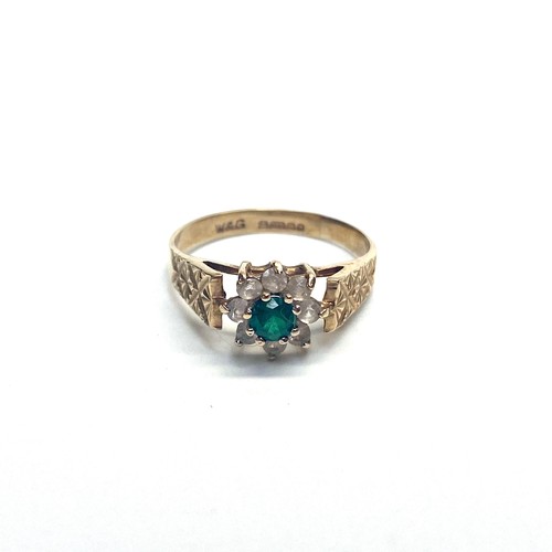 936 - 9ct gold cluster ring with cathedral style shoulders. Size M. 1.8g.